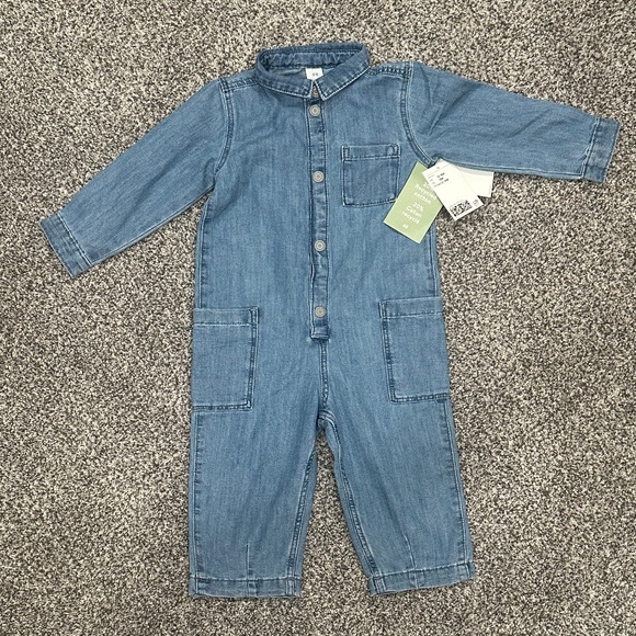 Denim Jumpsuit - Picture 4 of 7